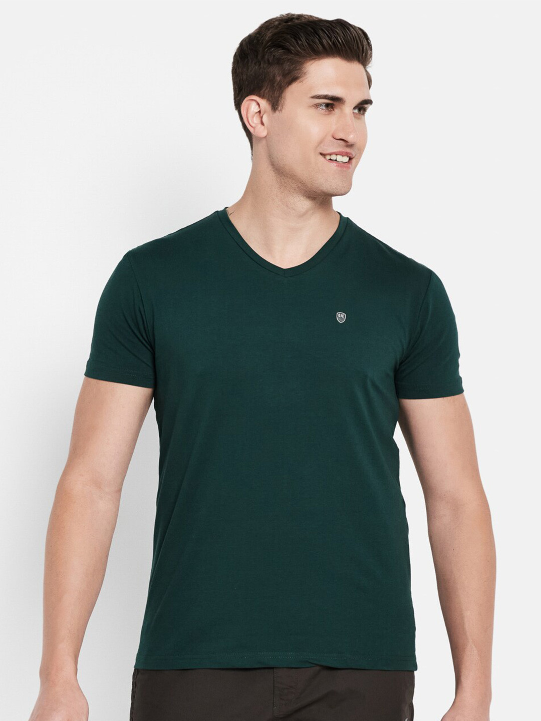 

Octave Men Green V-Neck Cotton T-shirt