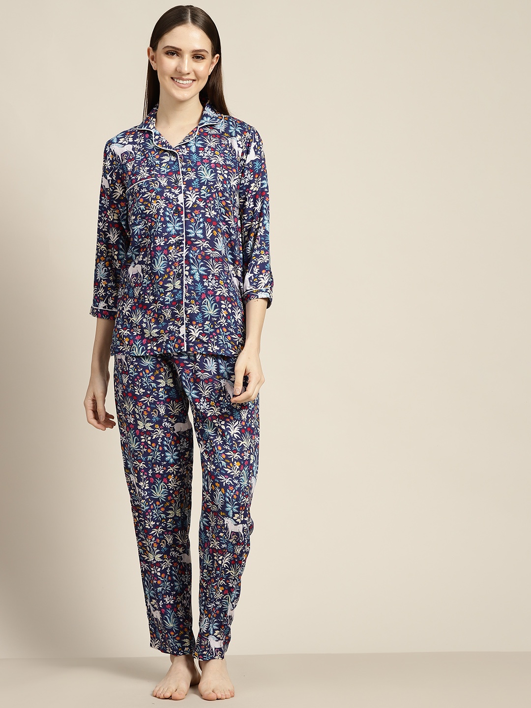 

MBeautiful Women Navy Blue & White Conversational Printed Pyjama Set