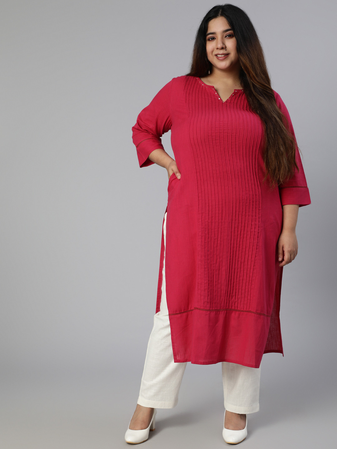 

Jaipur Kurti Plus Size Women Red Solid Pure Cotton Pintucks Kurta