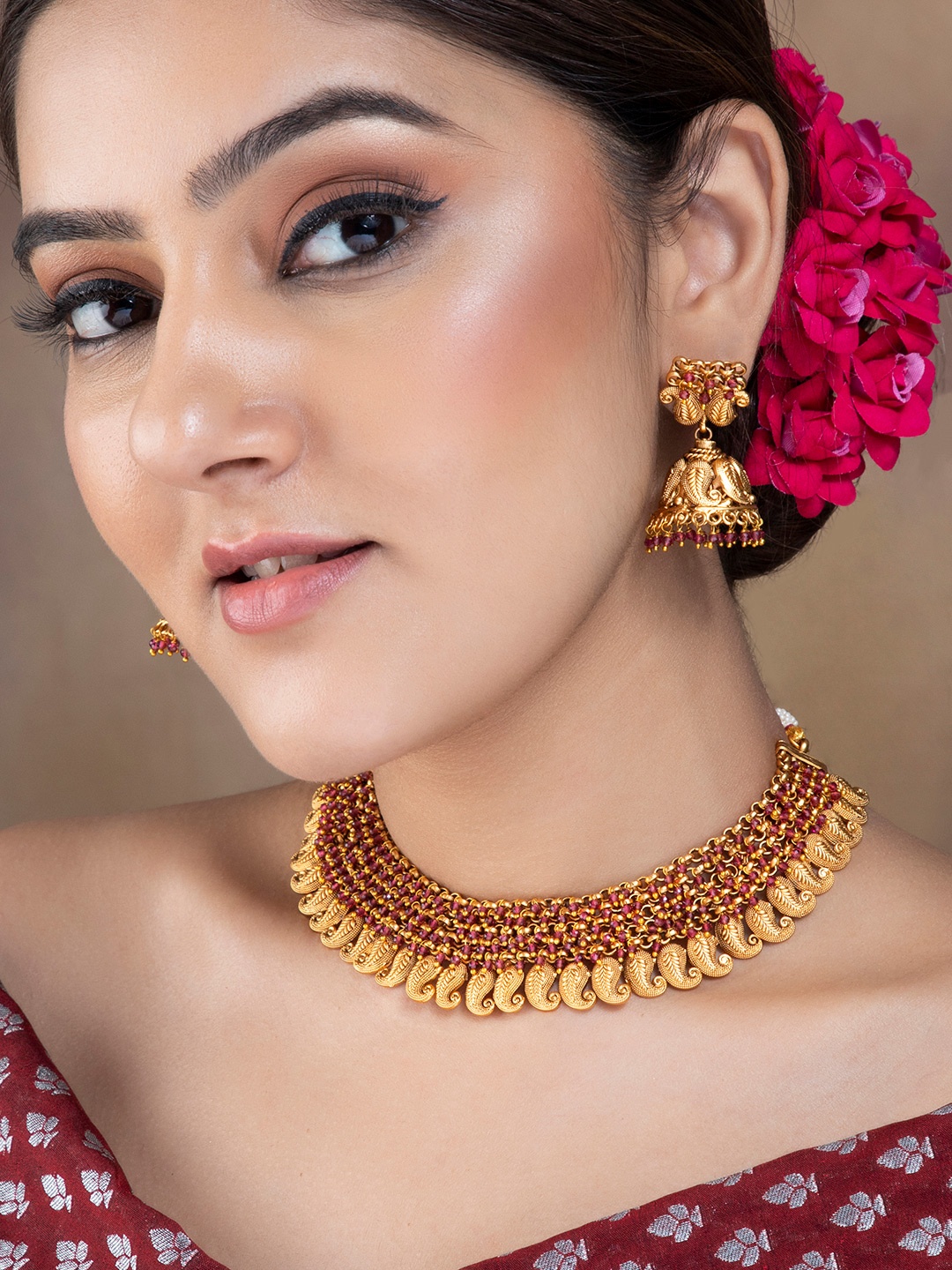 

Rubans Gold-Plated Statement Temple Jewellery Set