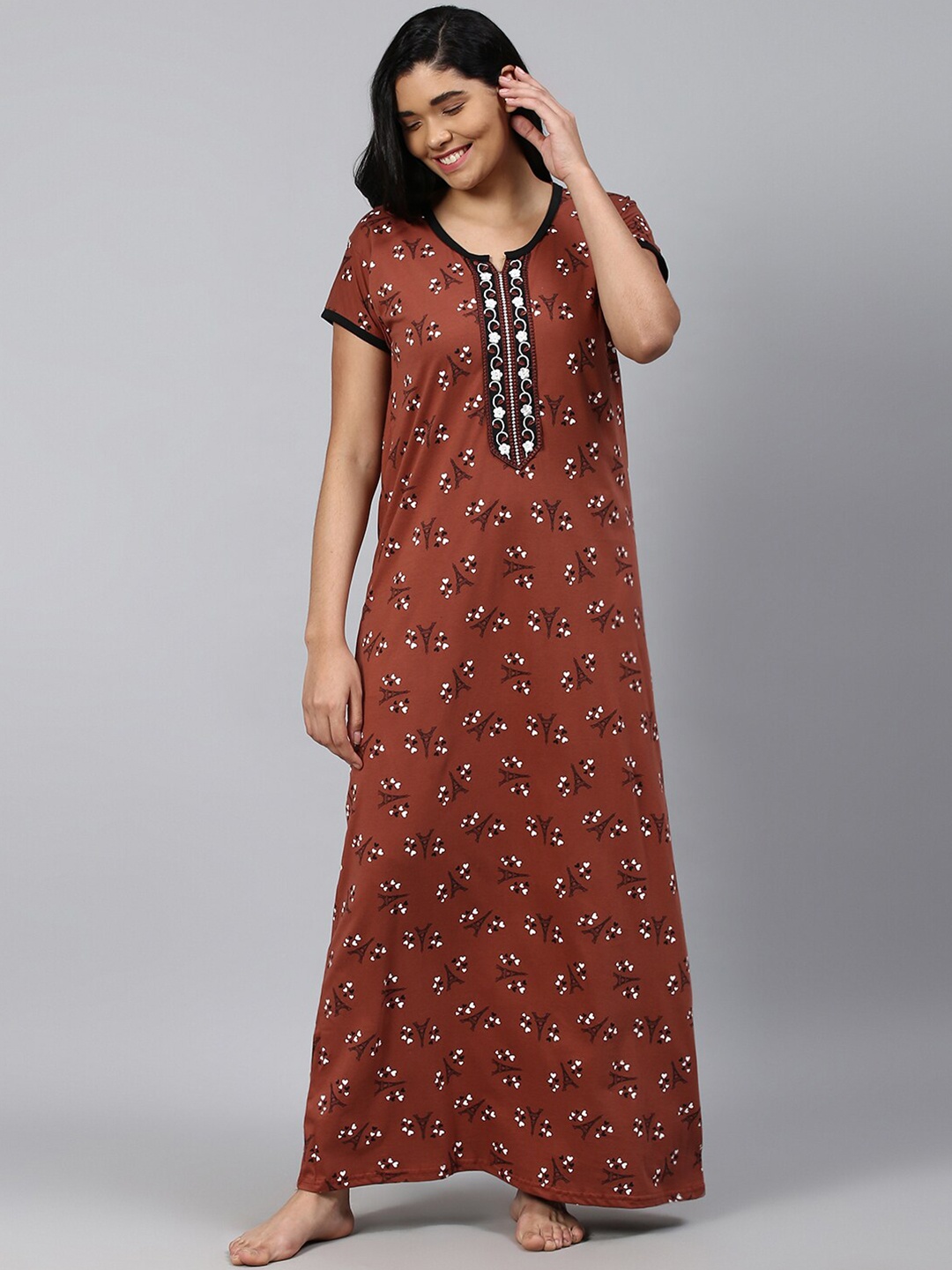 

TRUNDZ Women Brown & White Printed Organic Cotton Regular Nightdress