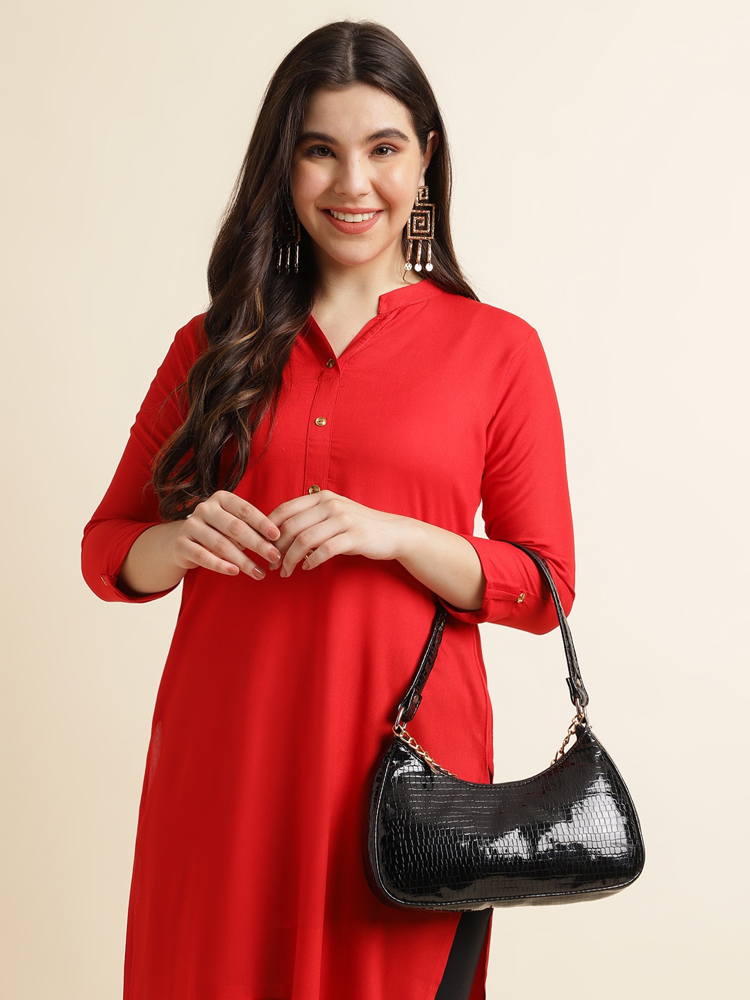 

Fabclub Women Red Pathani Kurta