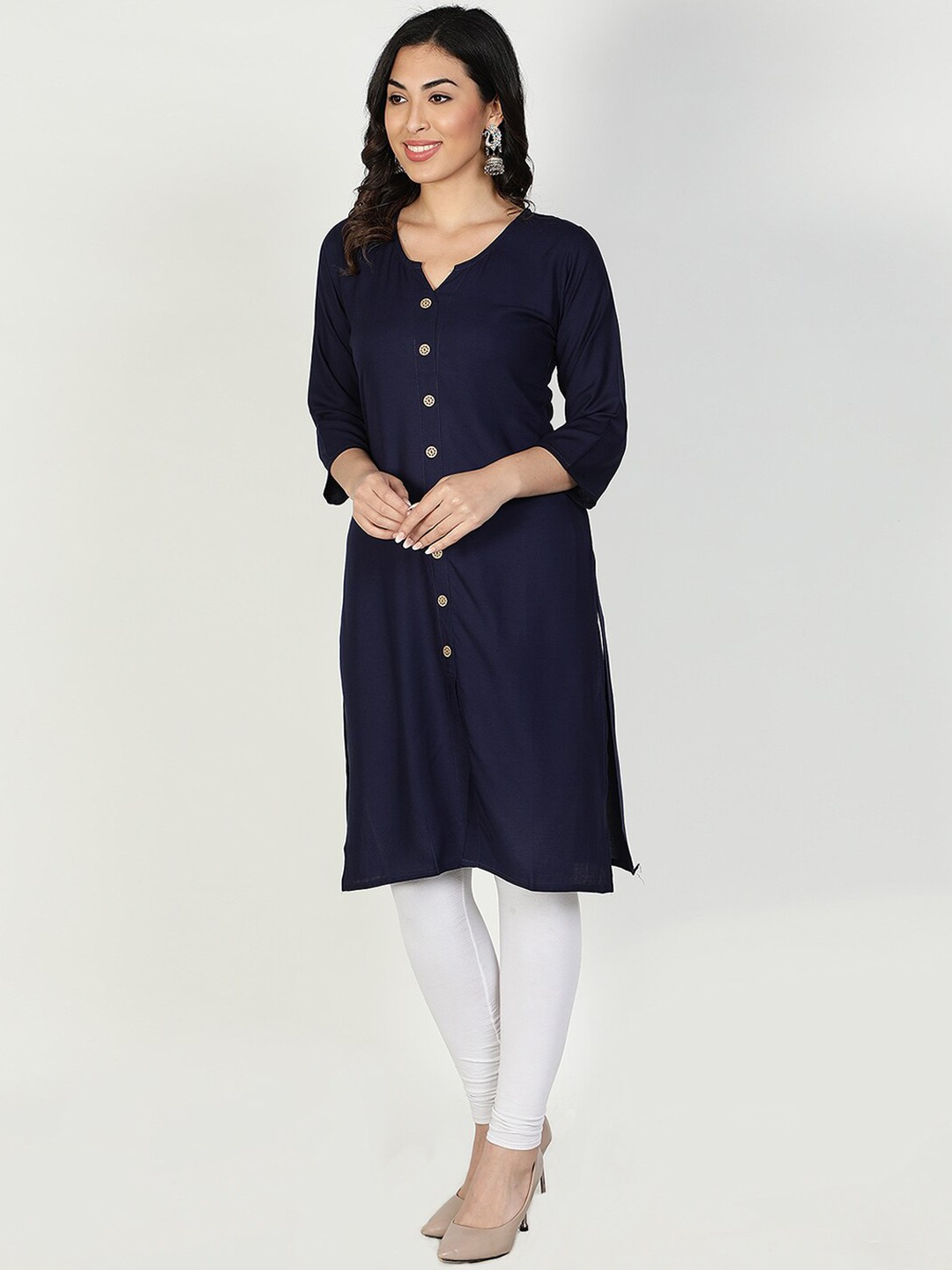 

Fabclub Women Navy Blue Thread Work Kurta