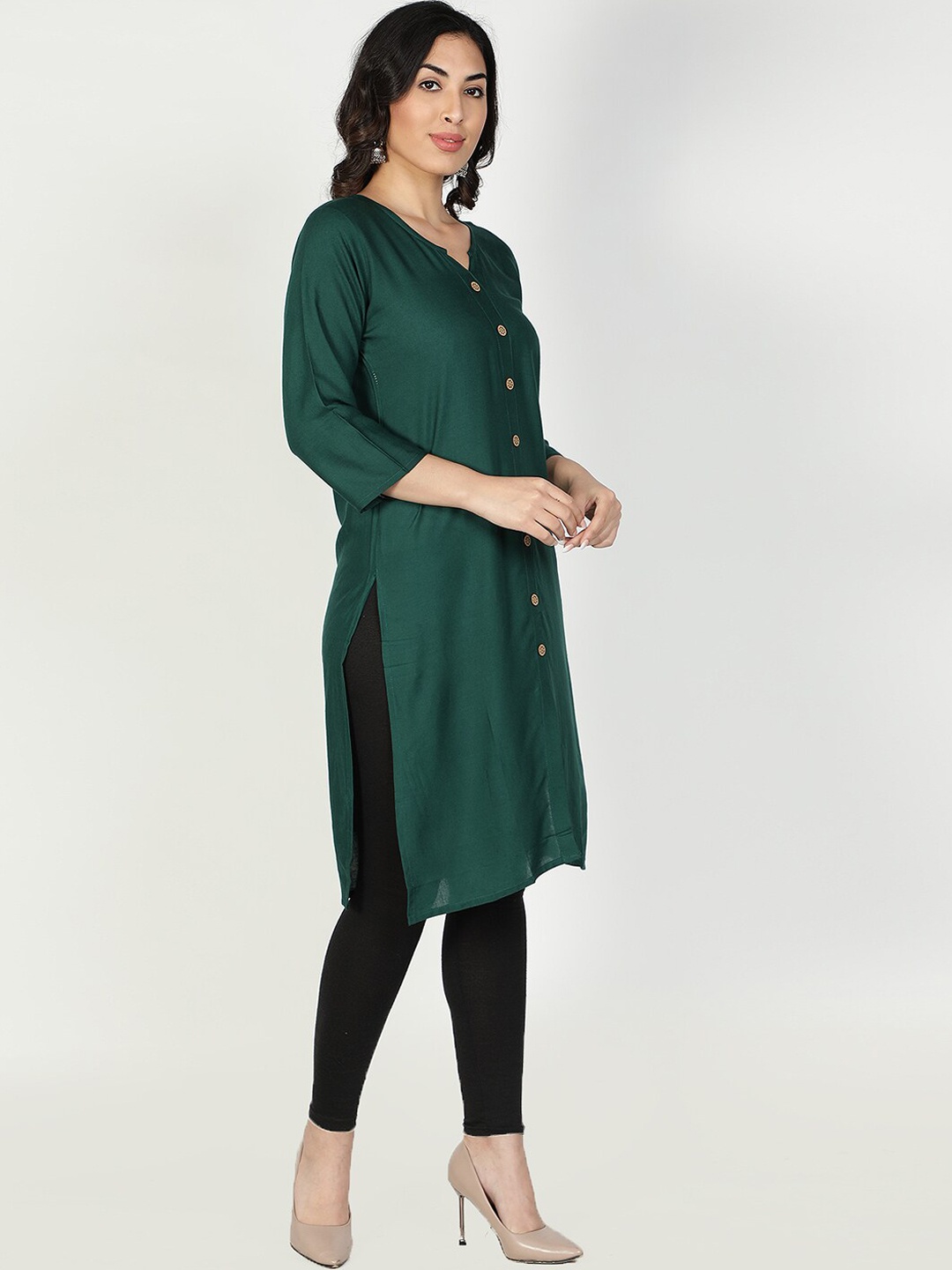 

Fabclub Women Green Thread Work Kurta