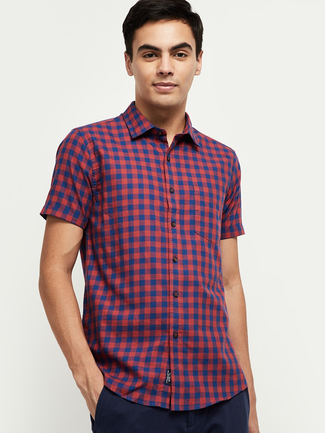 

max Men Red & Blue Gingham Checks Casual Shirt