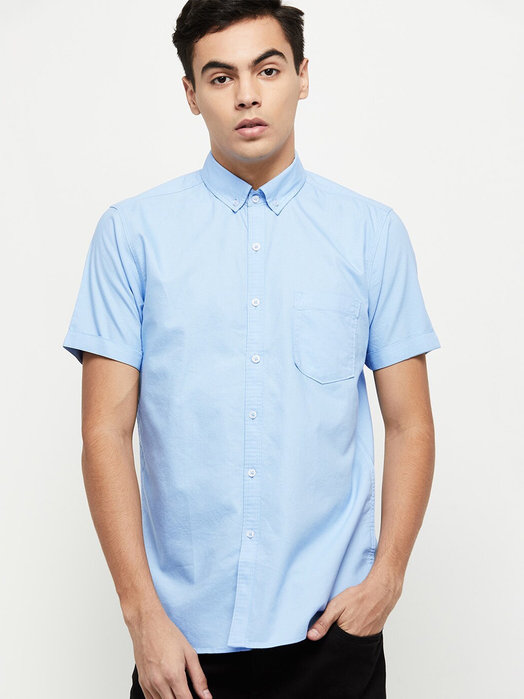 

max Men Blue Cotton Solid Casual Shirt