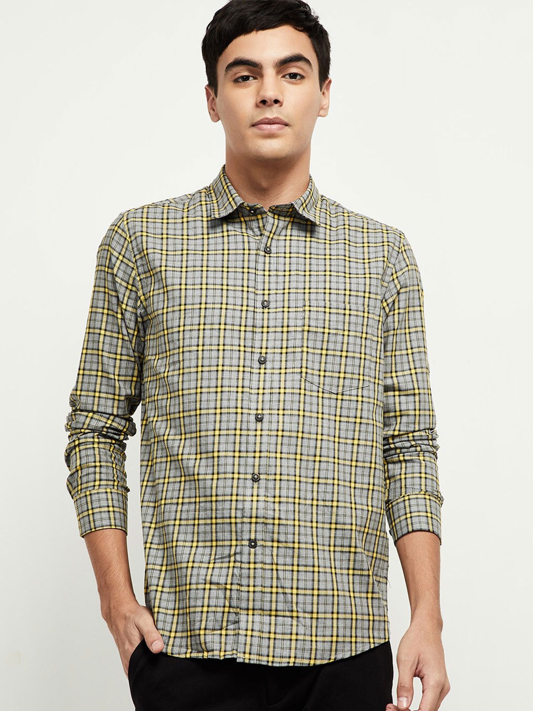 

max Men Grey & Yellow Cotton Checked Casual Shirt