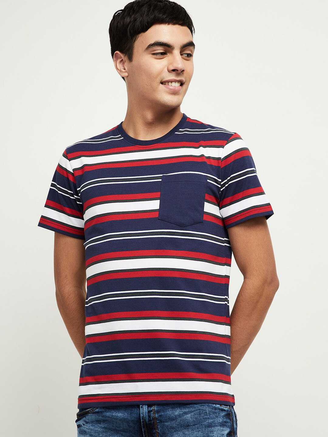 

max Men Navy Blue Striped T-shirt