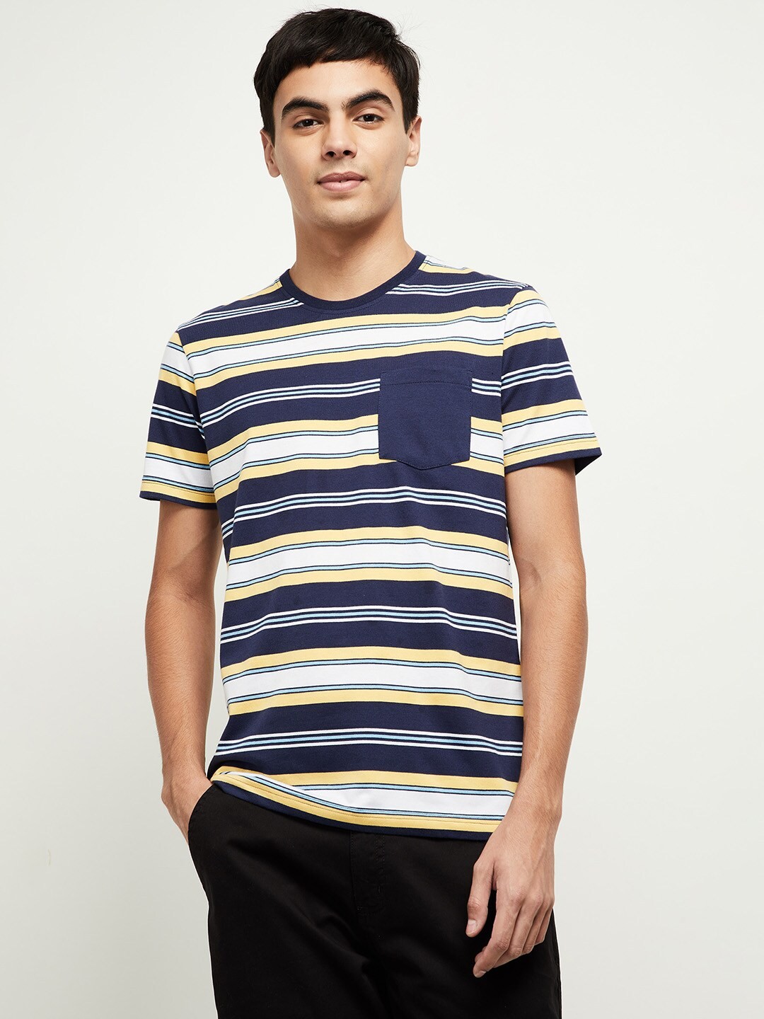 

max Men Navy Blue & Yellow Striped T-shirt