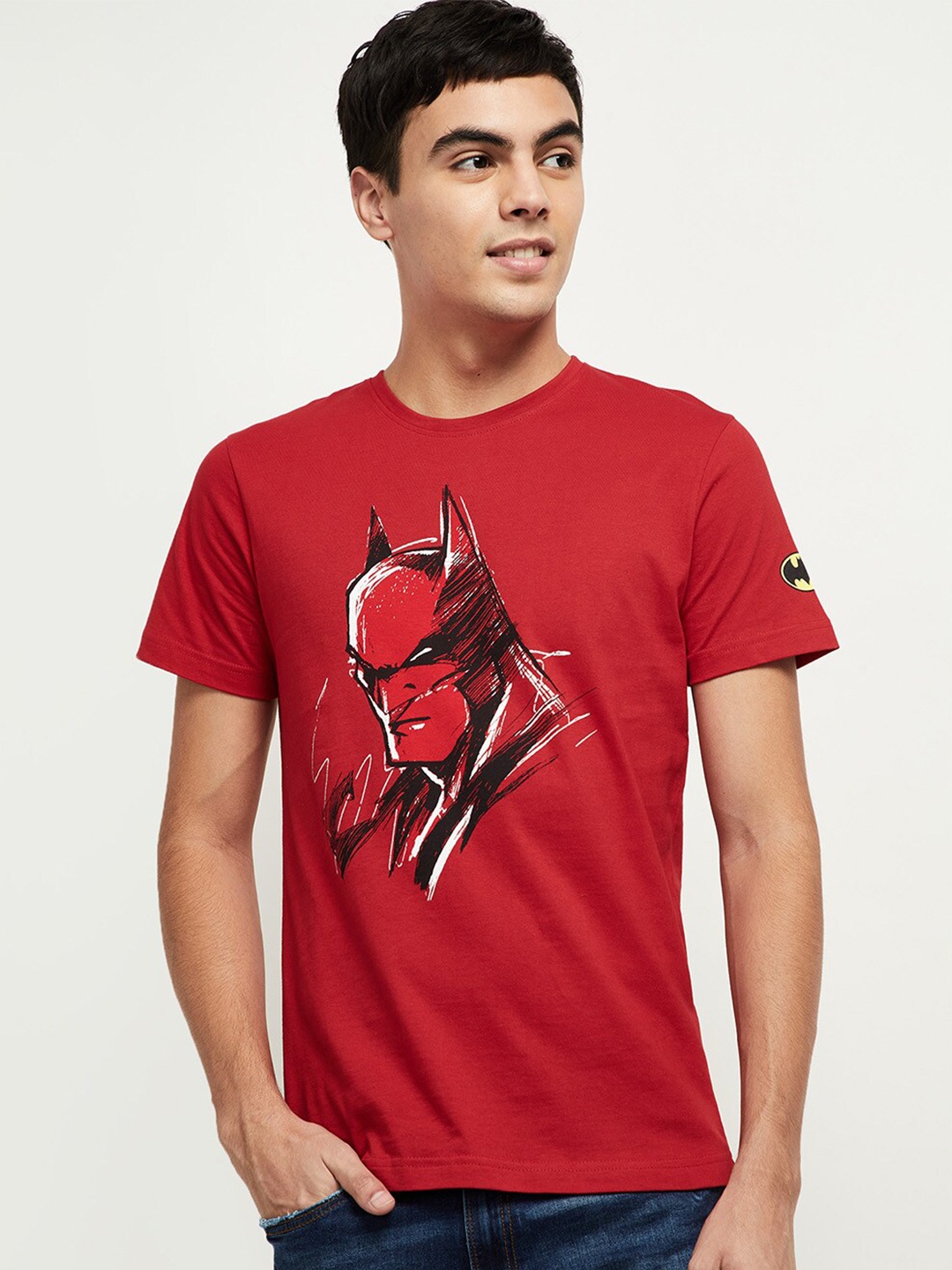 

max Men Red Cotton Batman Print T-shirt