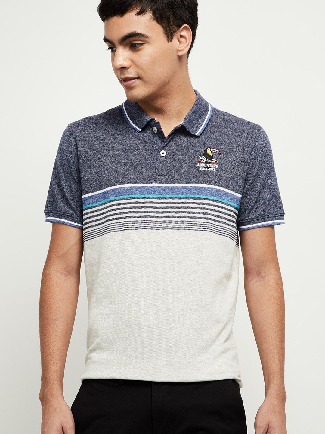 

max Men Blue & White Striped Polo Collar T-shirt