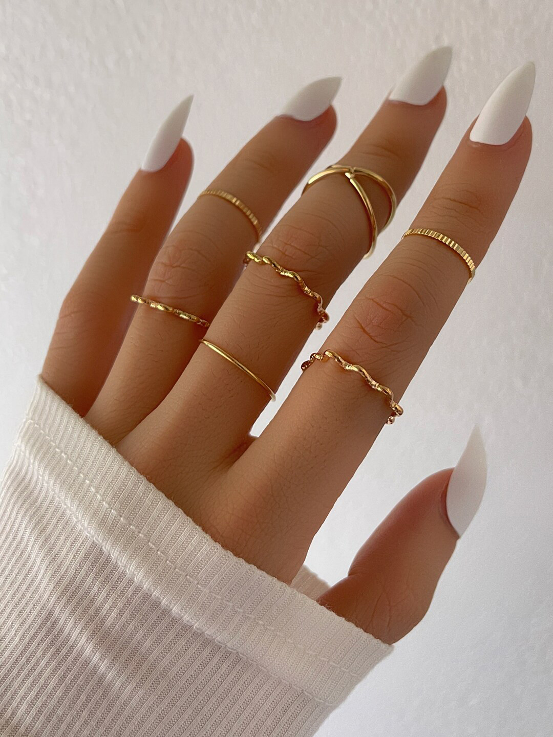 

Shining Diva Fashion Set Of 7 Gold-Plated Finger Rings