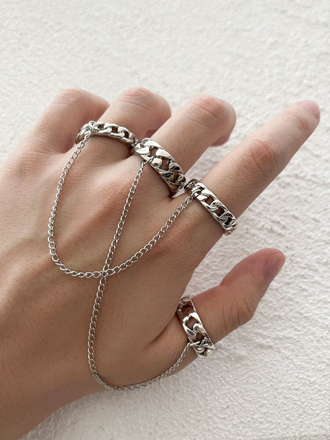 

Shining Diva Fashion Set Of 4 Silver-Plated Boho Chain Finger Rings