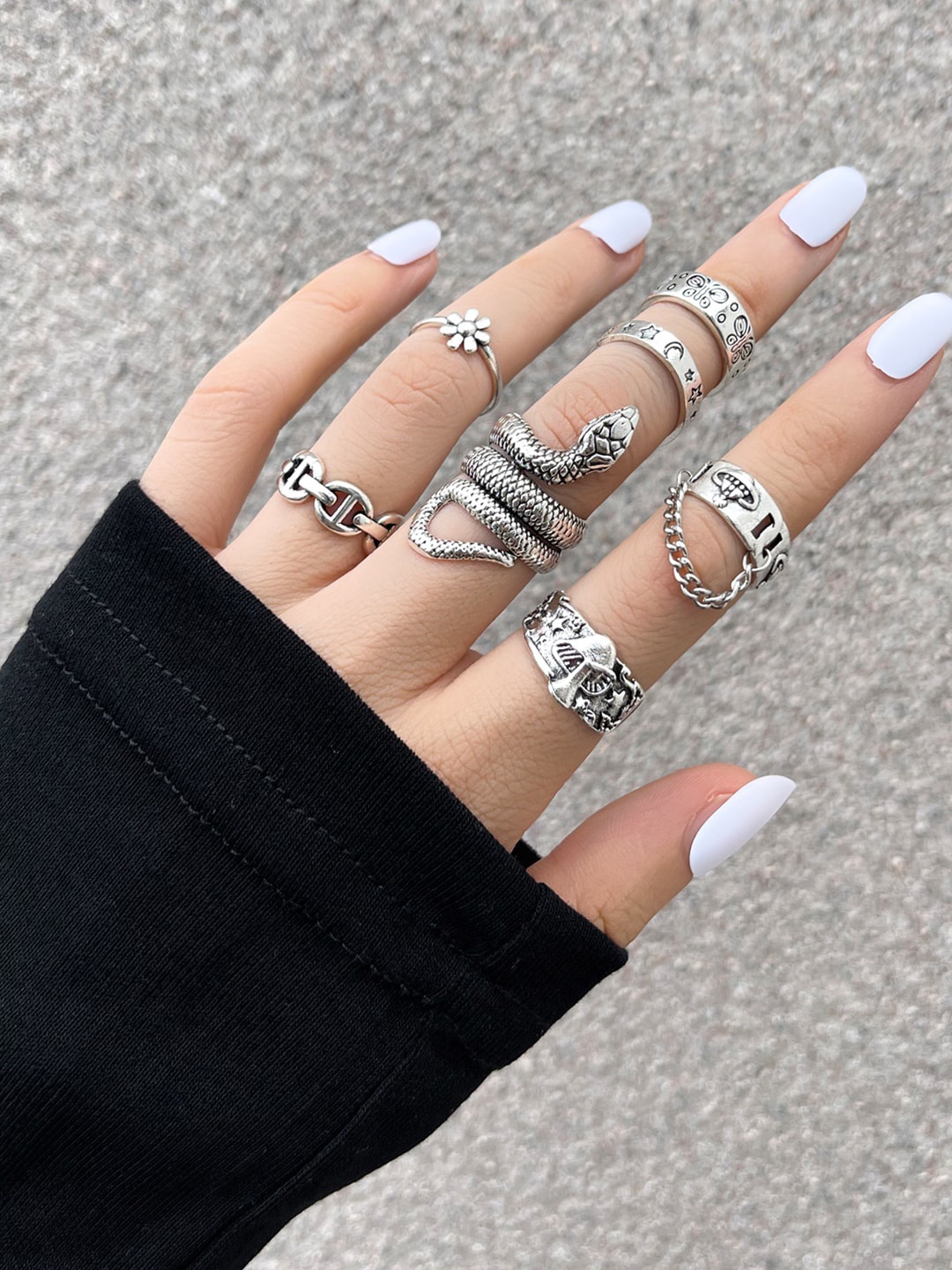 

Shining Diva Fashion Set Of 7 Silver-Plated Boho Finger Rings