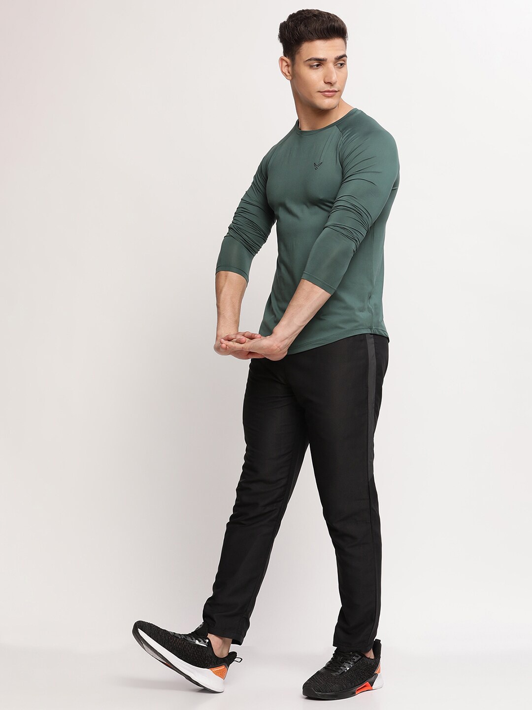 

Invincible Stretch Full Sleeve Training T-shirt, Green