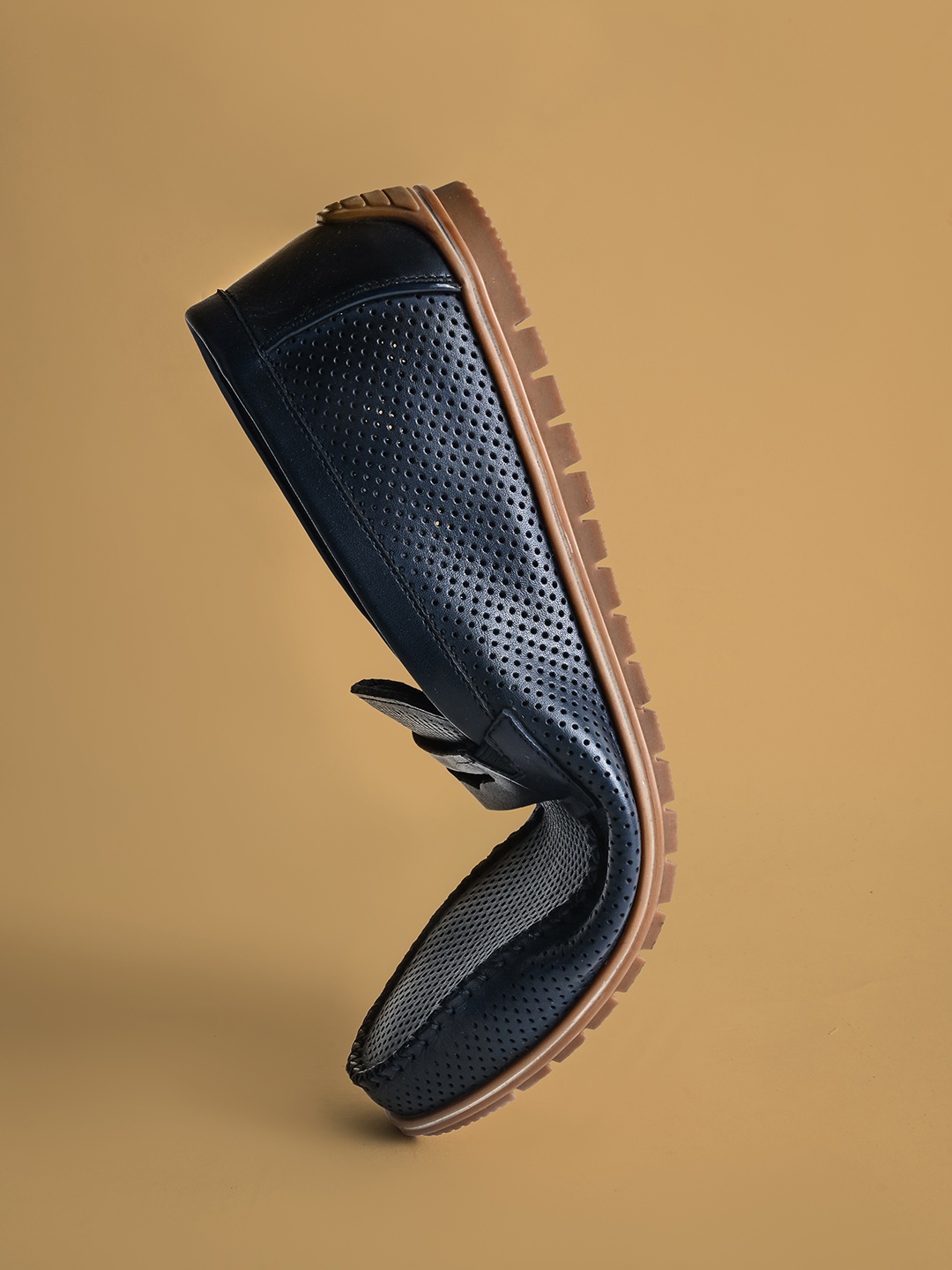 

Regal Men Black Leather Casual Loafers