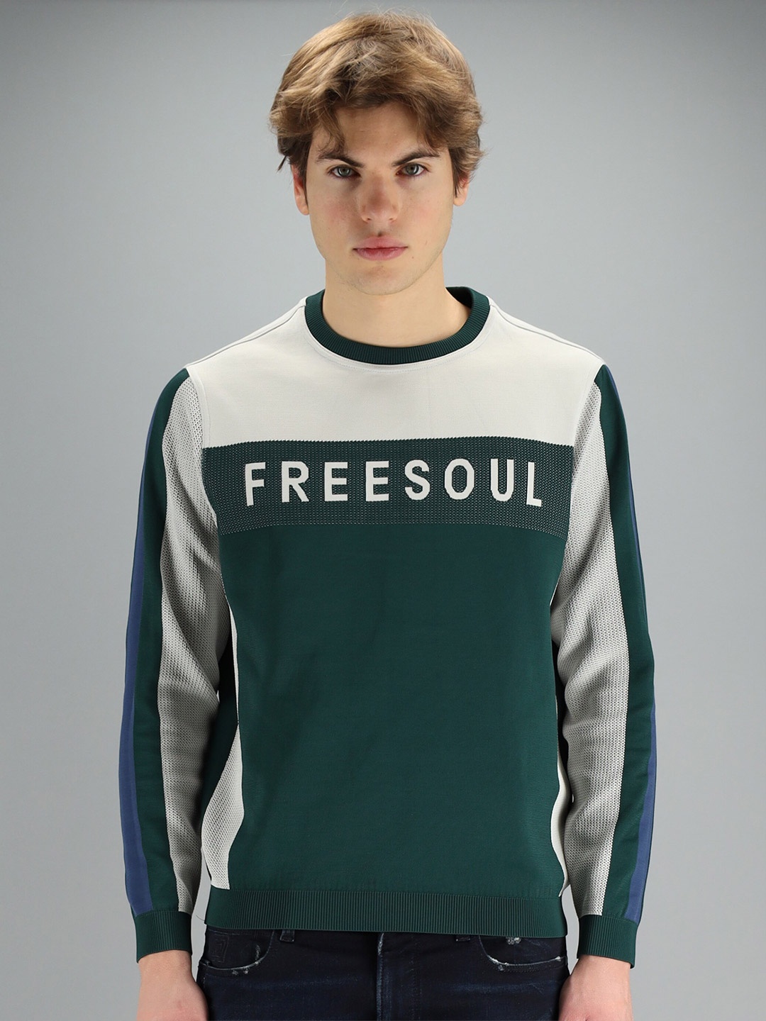

FREESOUL Men Green & Beige Colourblocked Sweatshirt