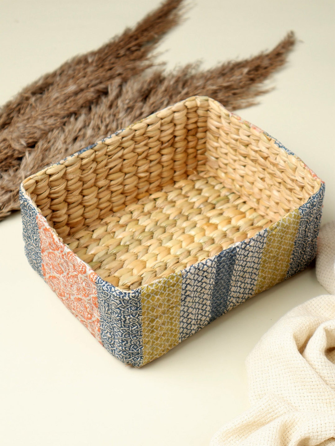 

HABERE INDIA Beige & Blue Grass Storage Basket