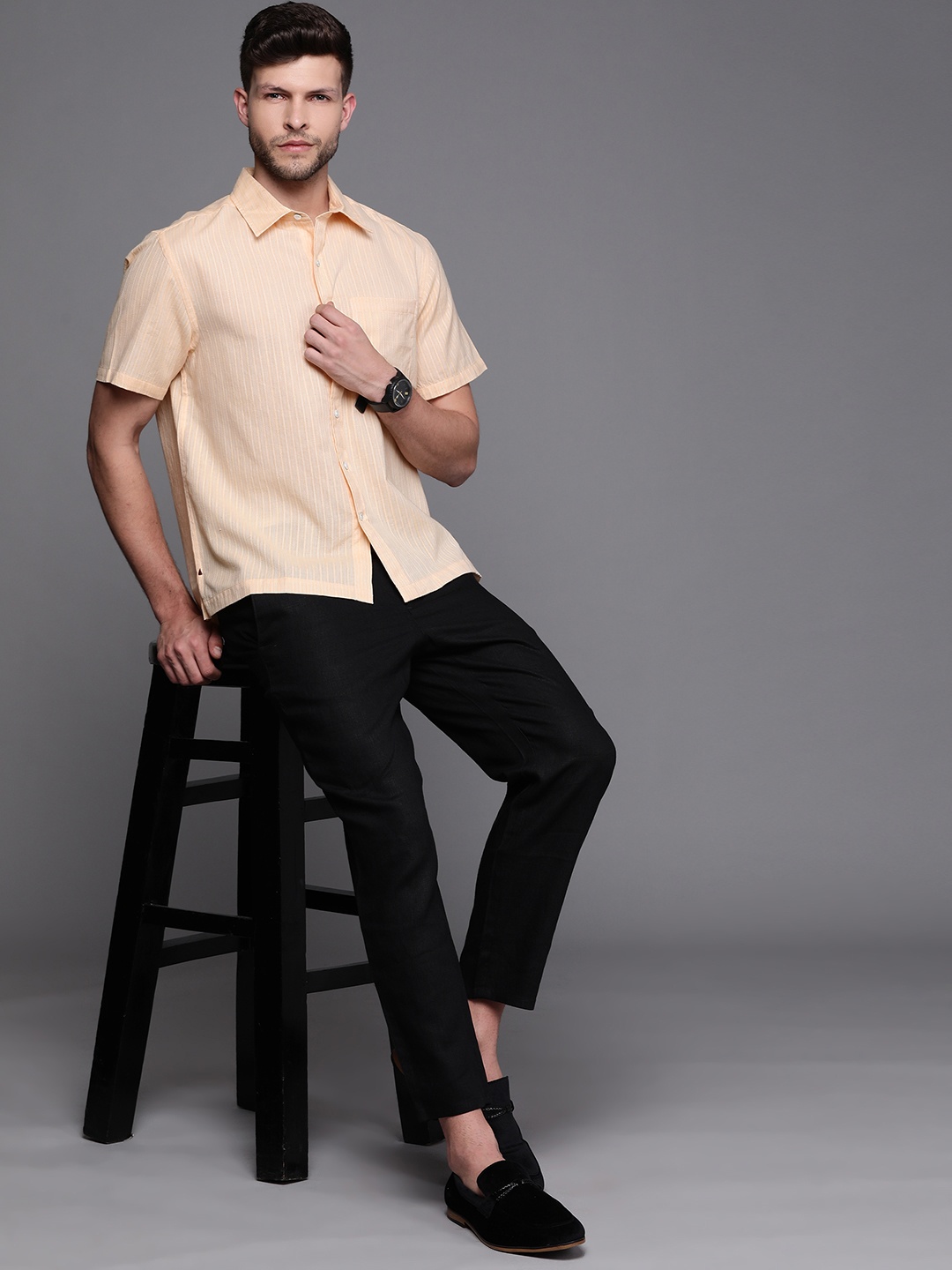 

Fabindia Men Peach-Coloured Self Design Pure Cotton Casual Shirt