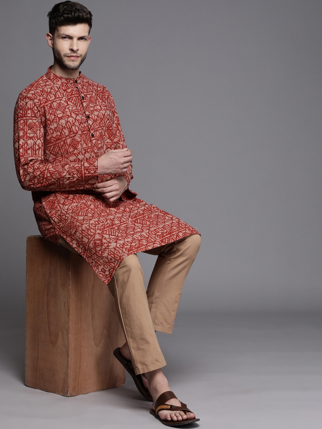 

Fabindia Men Red Dabu Print Slim fit Pure Cotton Straight Kurta