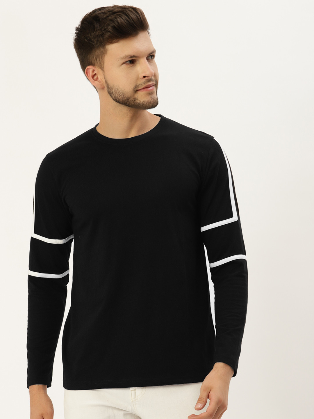 

GESPO Men Black & White Striped T-shirt