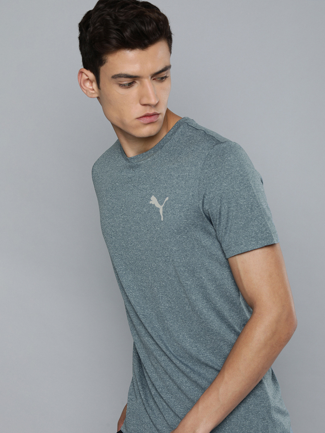

Puma Men Grey & White Brand Logo Printed V-Neck T-shirt