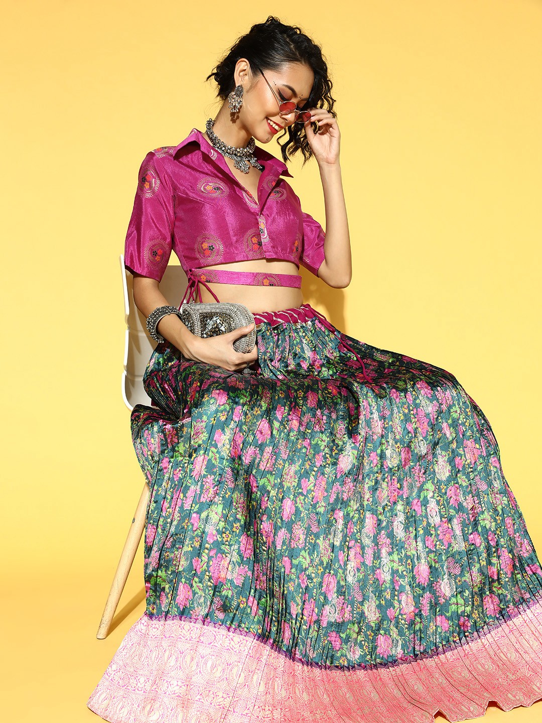 

RAJGRANTH Purple & Pink Floral Print Semi-Stitched Lehenga & Unstitched Blouse