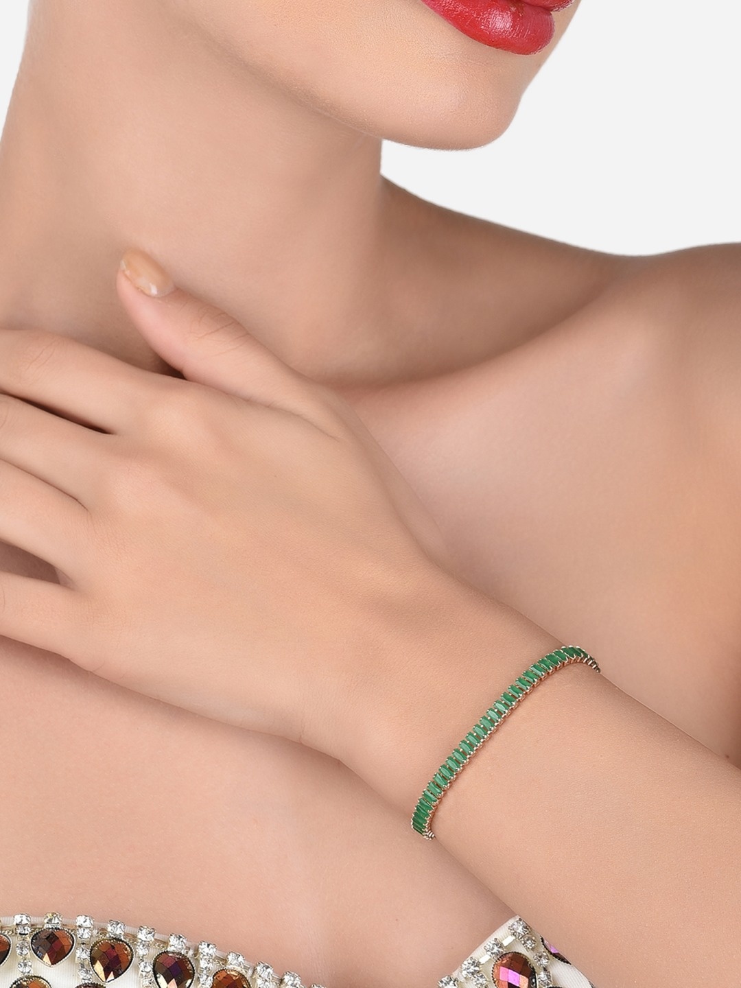

AMI Women Rose Gold & Green Brass Rose Gold-Plated Wraparound Bracelet