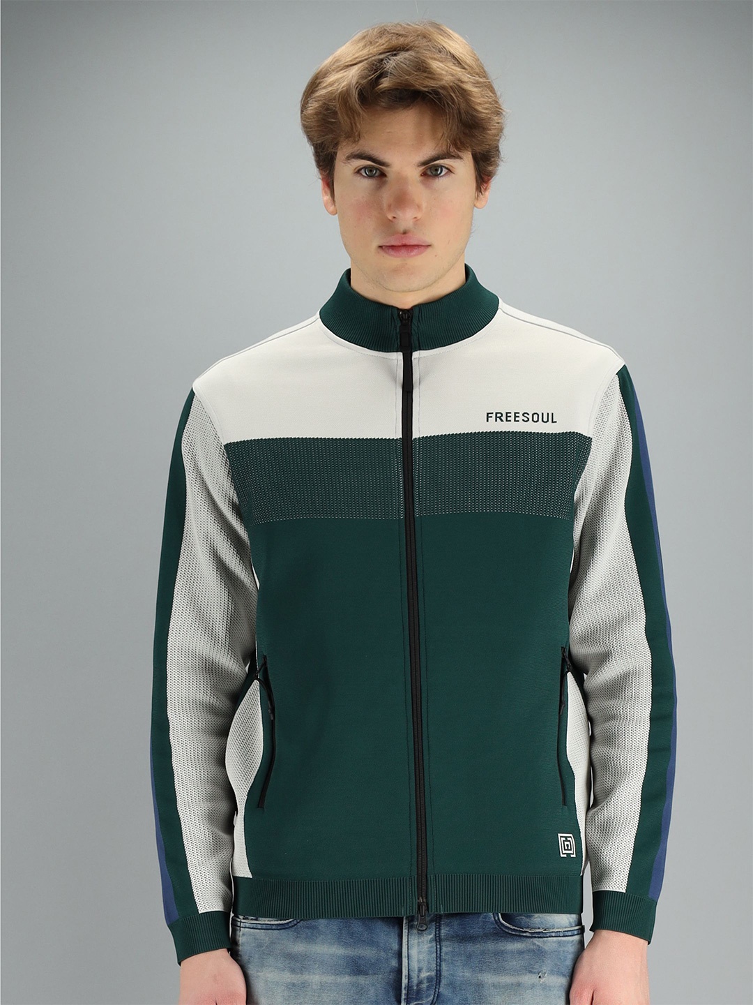 

FREESOUL Men Grey Colourblocked Sweatshirt