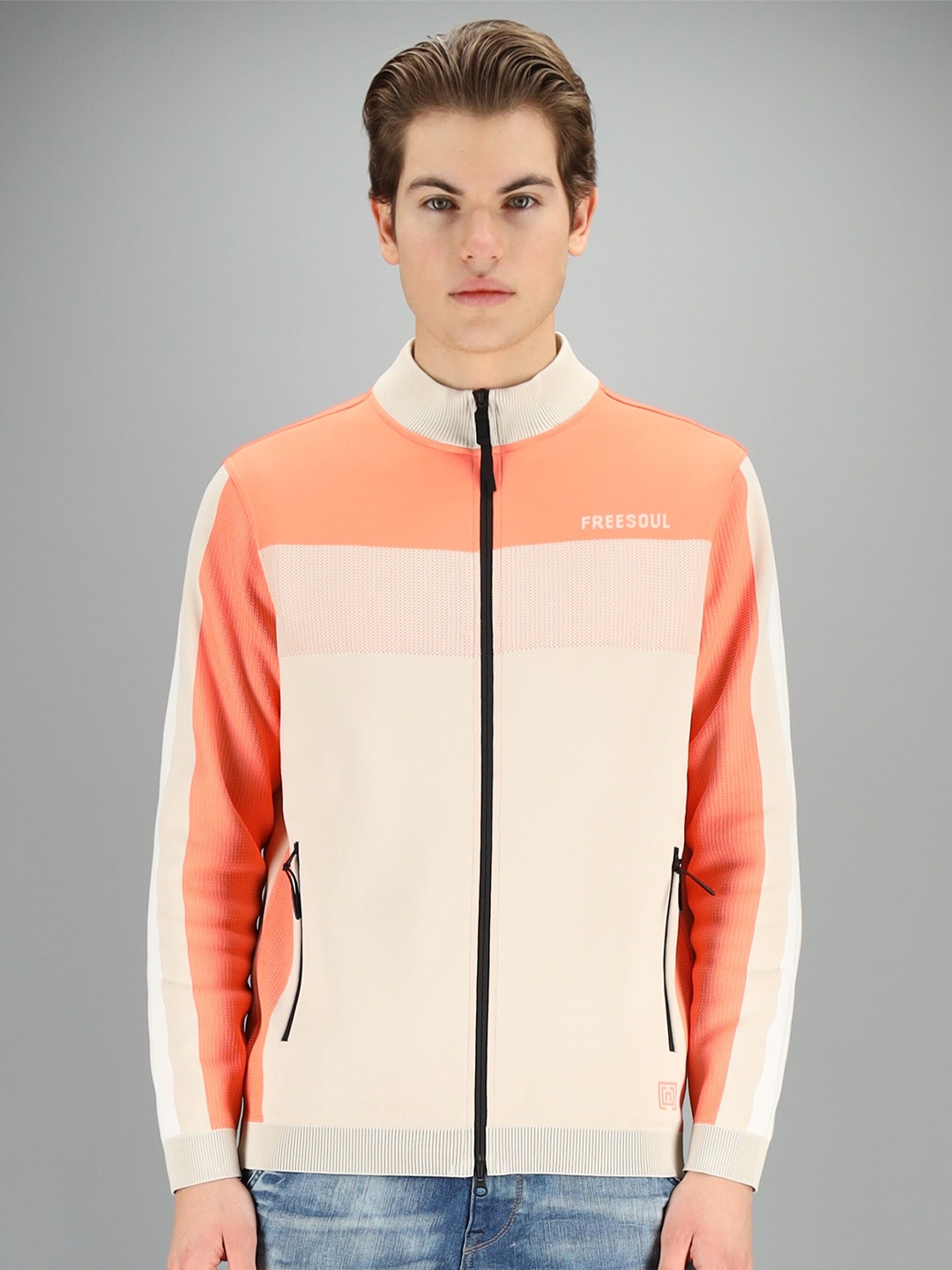 

FREESOUL Men Off White Colourblocked Sweatshirt