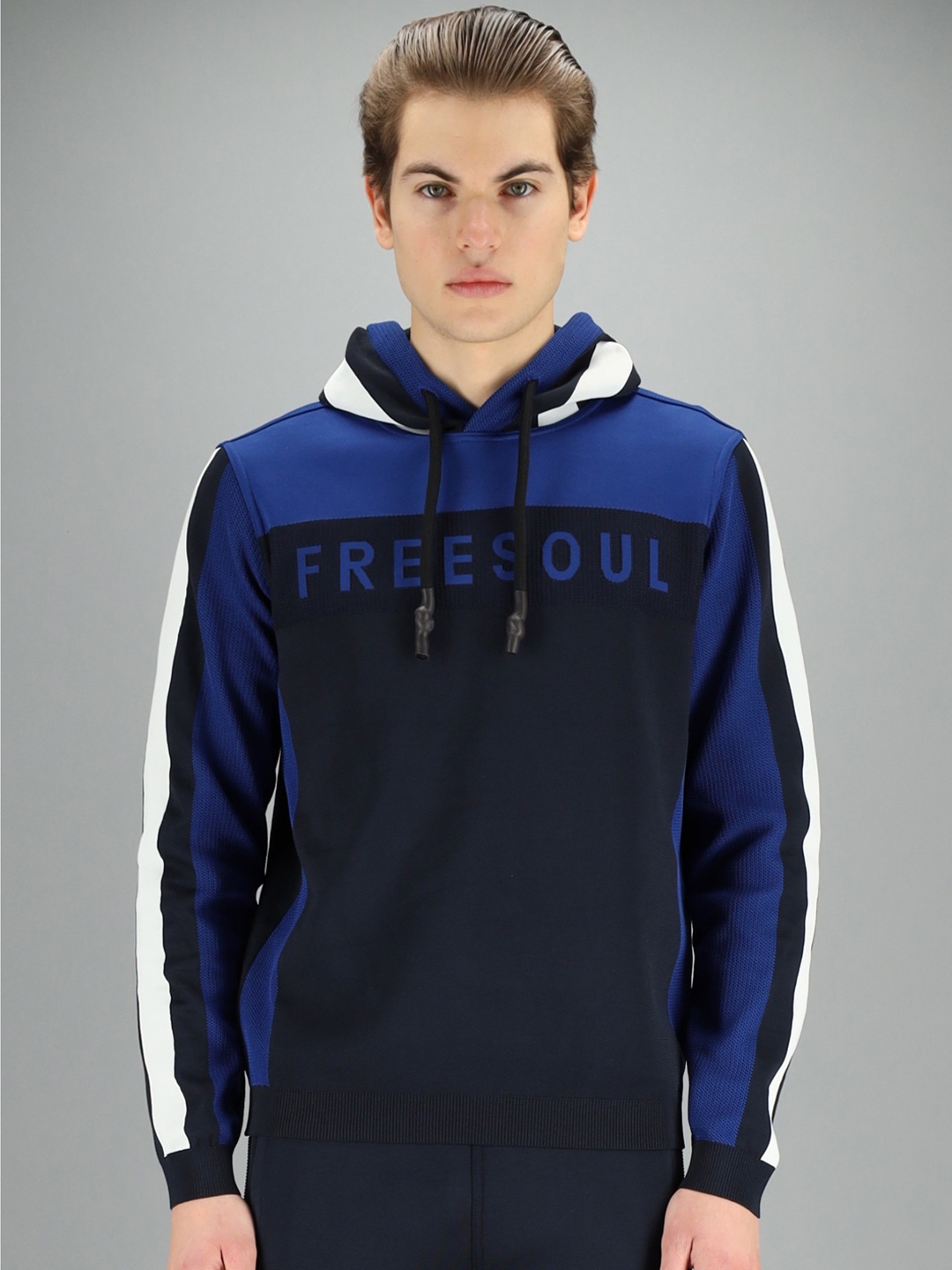 

FREESOUL Men Navy Blue & Blue Colourblocked Hooded Sweatshirt