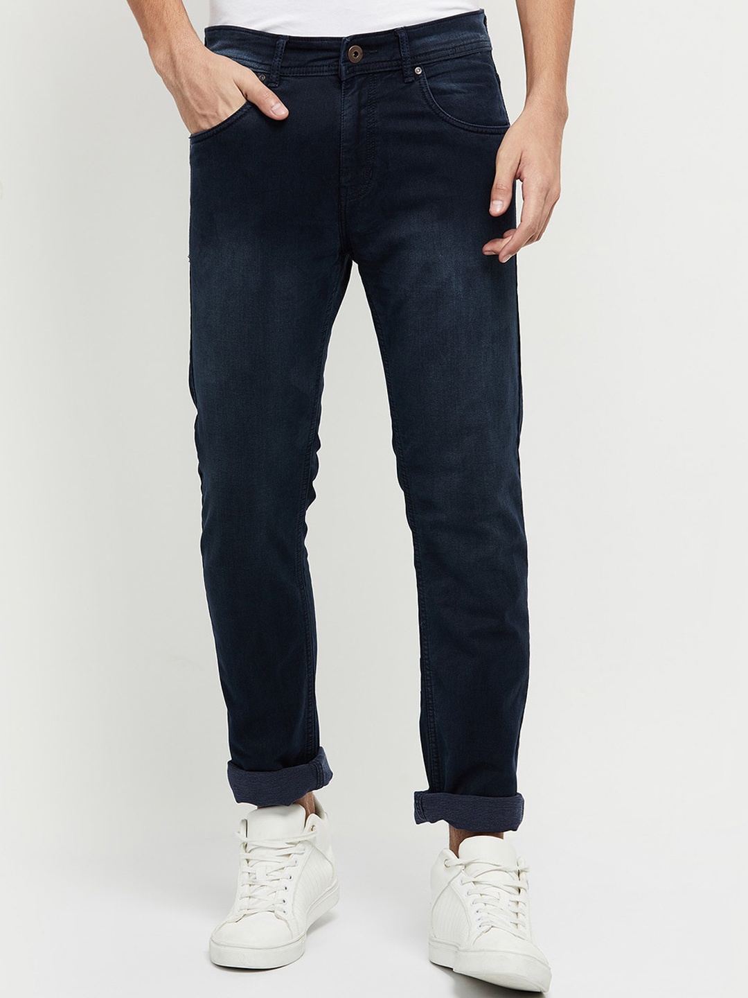

max Men Navy Blue Light Fade Jeans