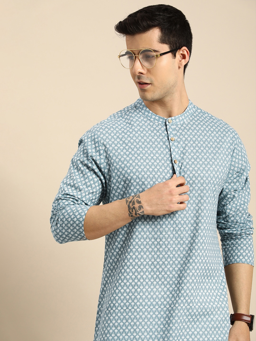 

Anouk Men Grey & White Ethnic Motifs Printed Pure Cotton Kurta