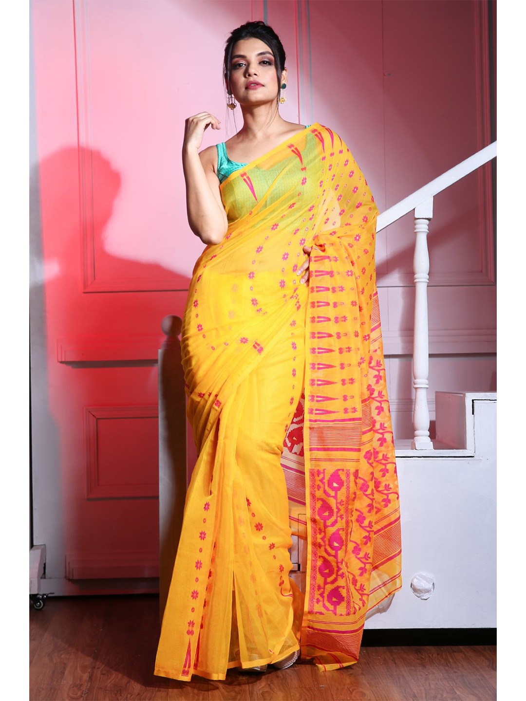 

Charukriti Women Yellow Woven Design Silk Cotton Jamdani Saree