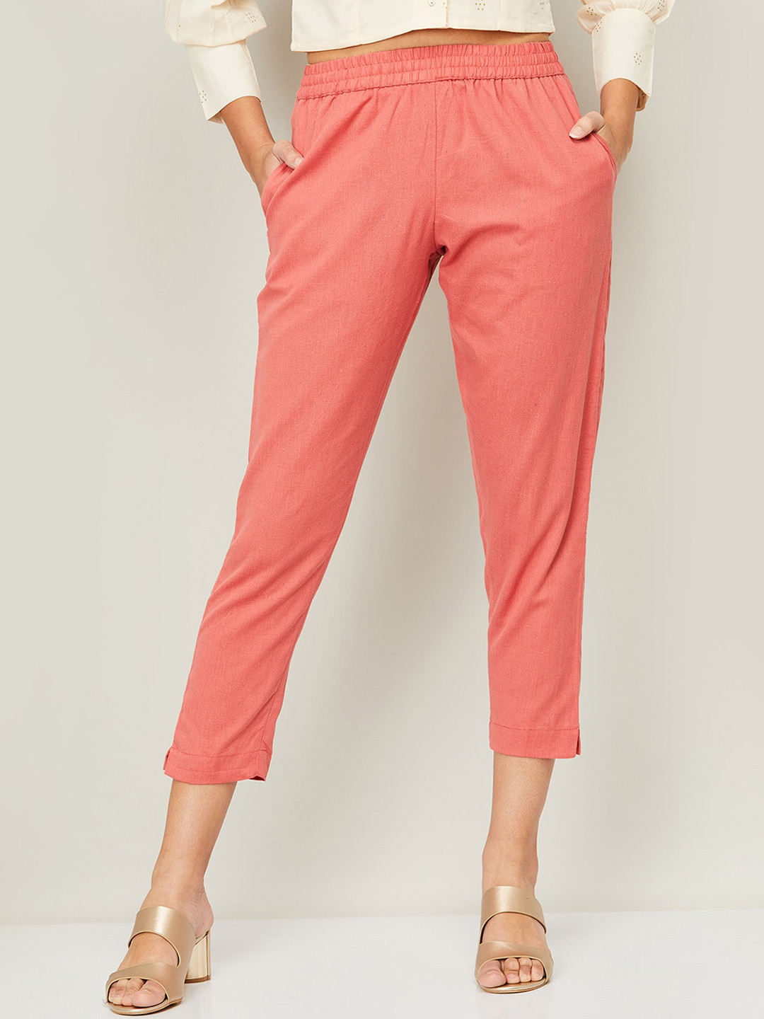 

Melange by Lifestyle Women Coral Solid Cropped Trousers
