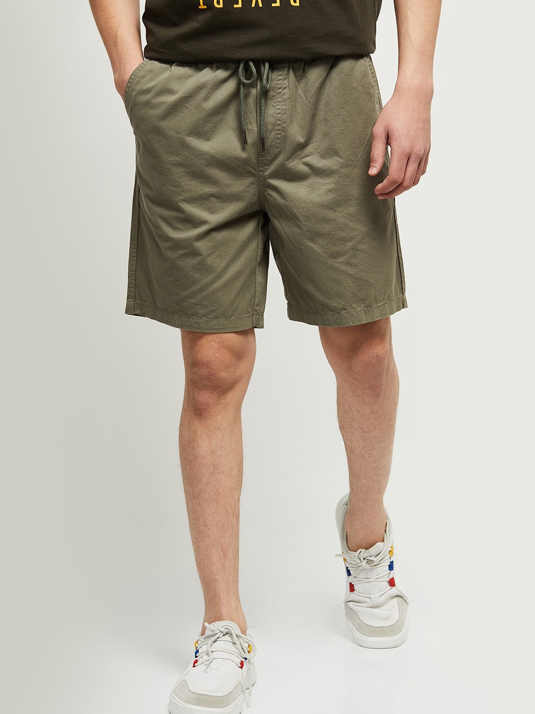 

max Men Olive Green Pure Cotton Shorts