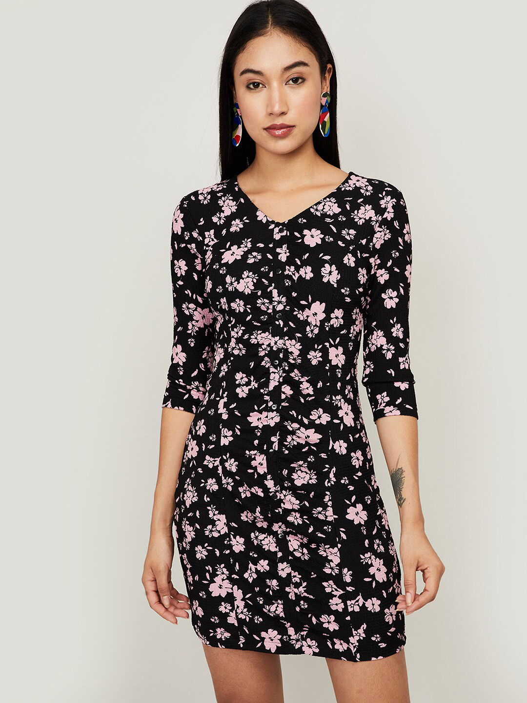 

Ginger by Lifestyle Black Floral Sheath Dress