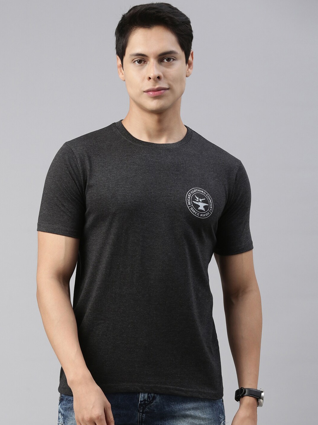 

recast Men Charcoal Grey Solid T-shirt