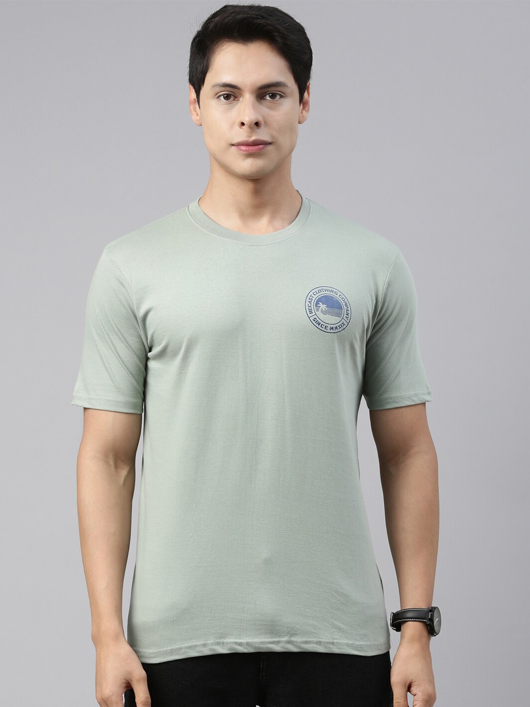 

recast Men Green Pure Cotton T-shirt