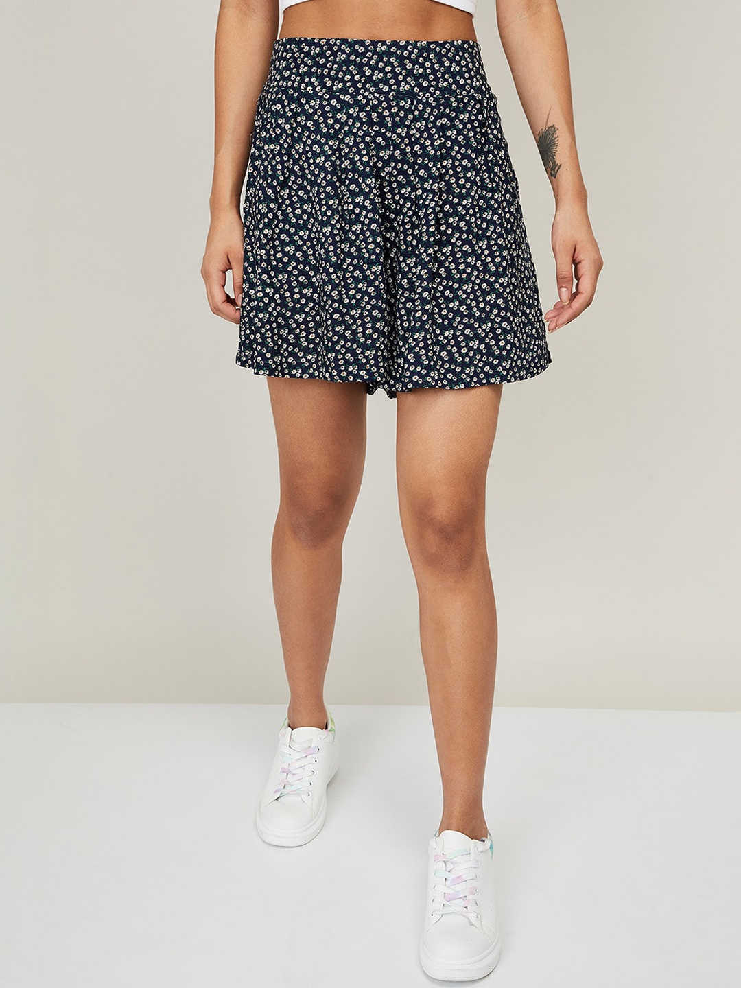 

Ginger by Lifestyle Women Navy Blue Floral Printed High-Rise Shorts