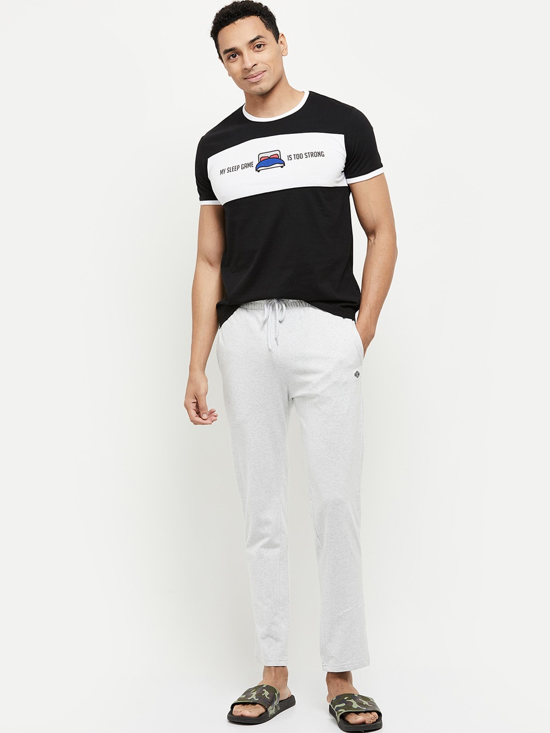 

max Men Black & White Printed Night suit