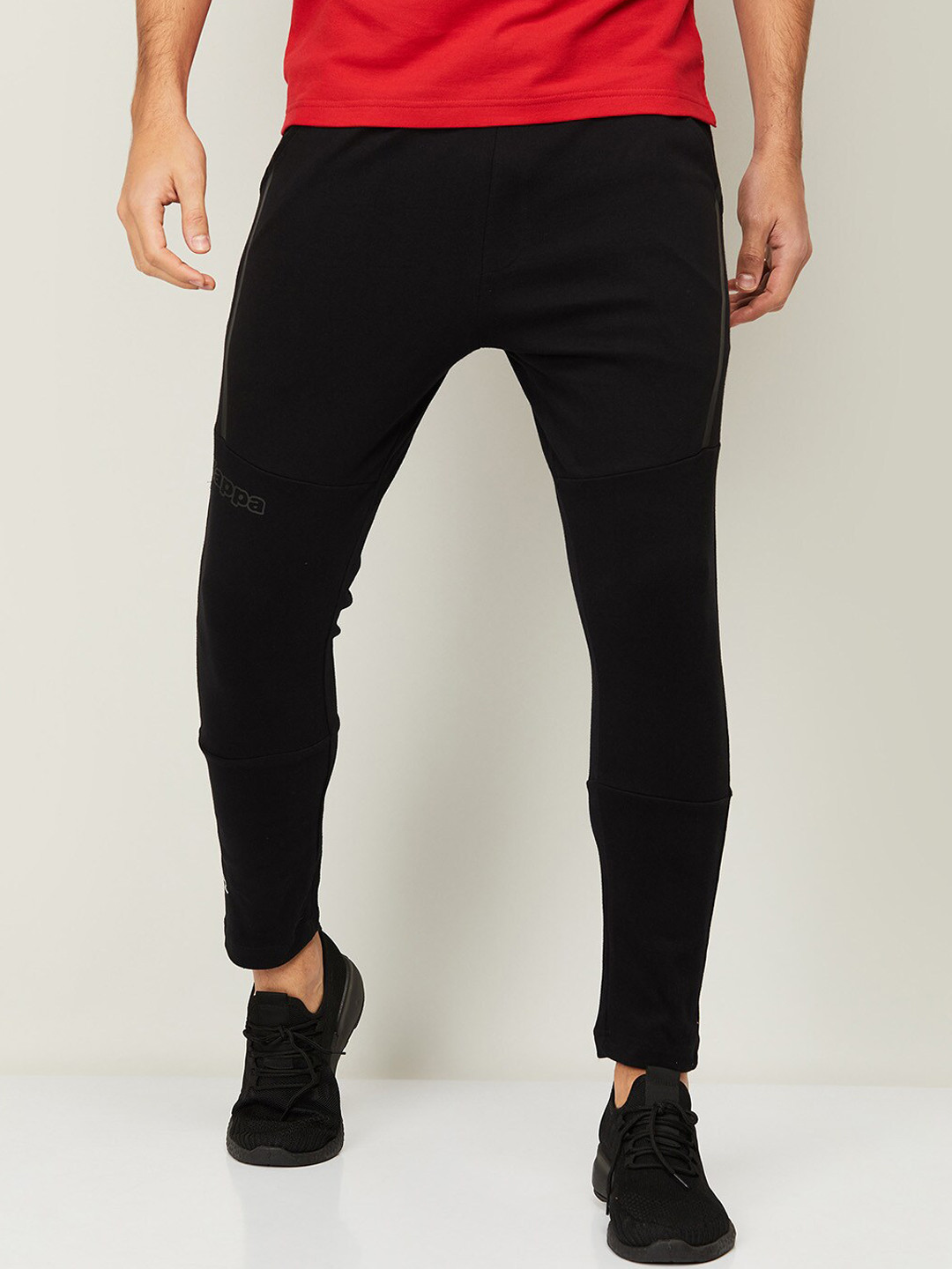 

Kappa Men Black Solid Track Pants