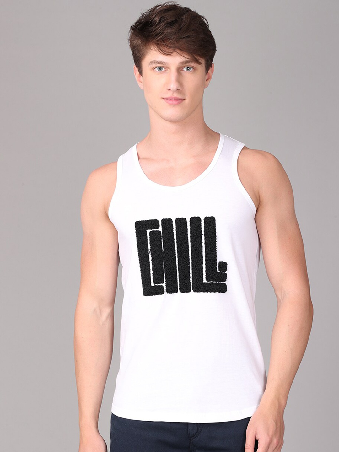 

IMYOUNG Men White & Black Typography Printed Innerwear Vests