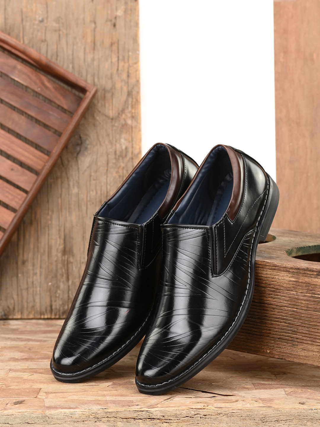 

Azzaro Black Men Black Textured Formal Slip-On Shoes