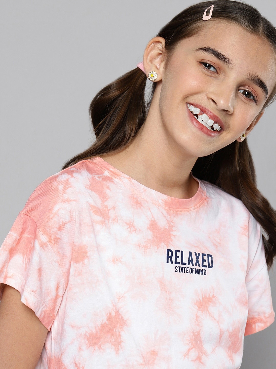 

M&H Juniors Girls Peach-Coloured Tie and Dye Printed Pure Cotton T-shirt