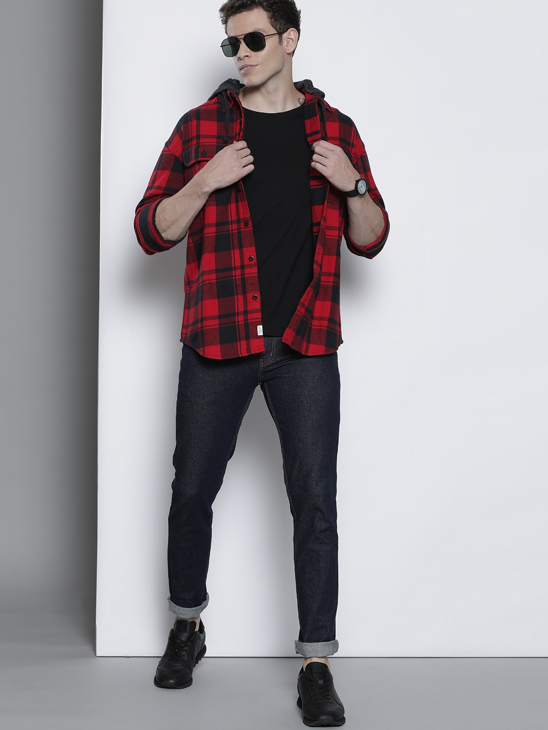

AMERICAN EAGLE OUTFITTERS Men Red & Black Tartan Checked Pure Cotton Hooded Shacket