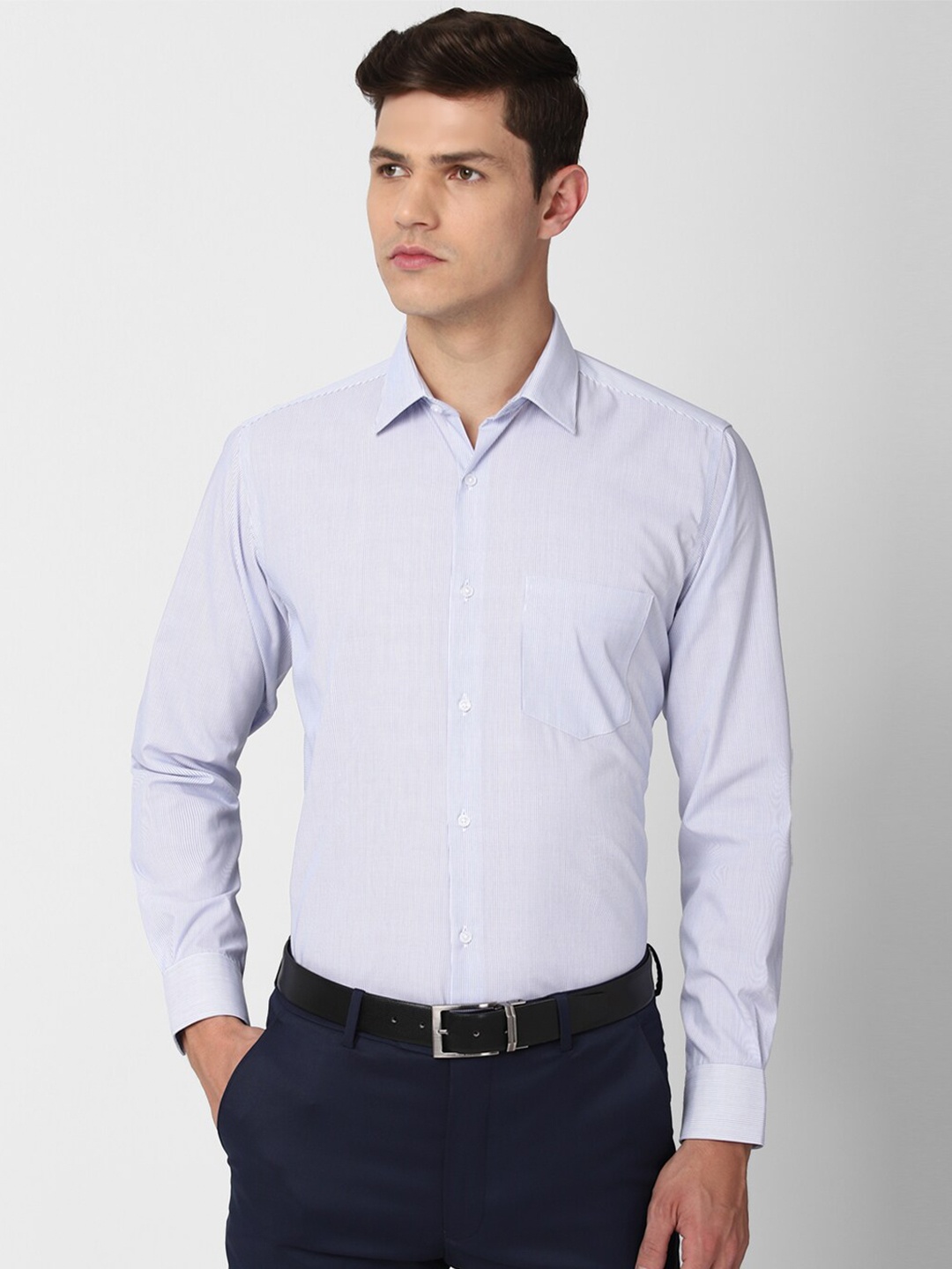 

Van Heusen Men Blue Checked Formal Shirt