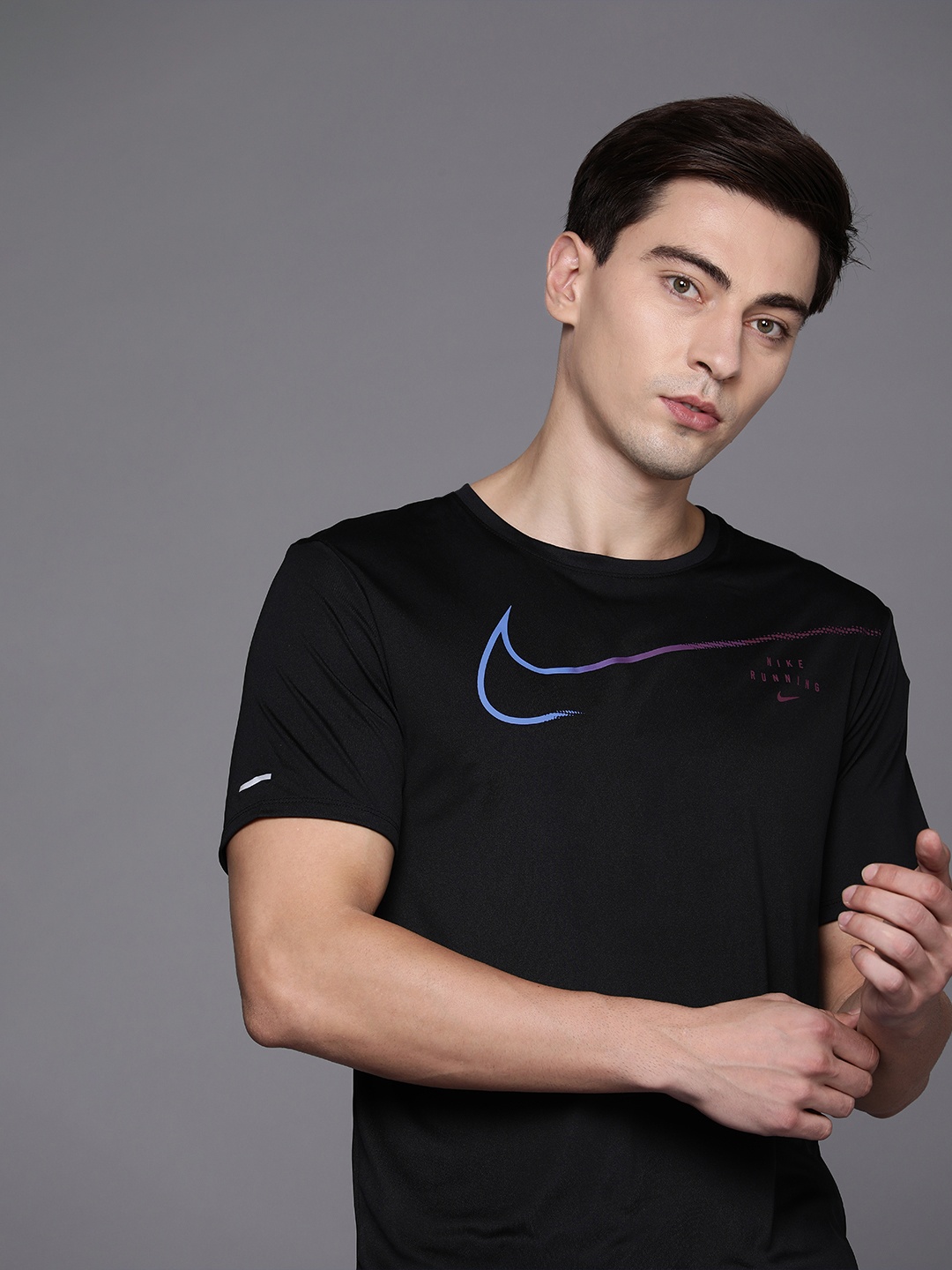 

Nike Men Black Brand Logo Printed Dri-FIT Running T-shirt