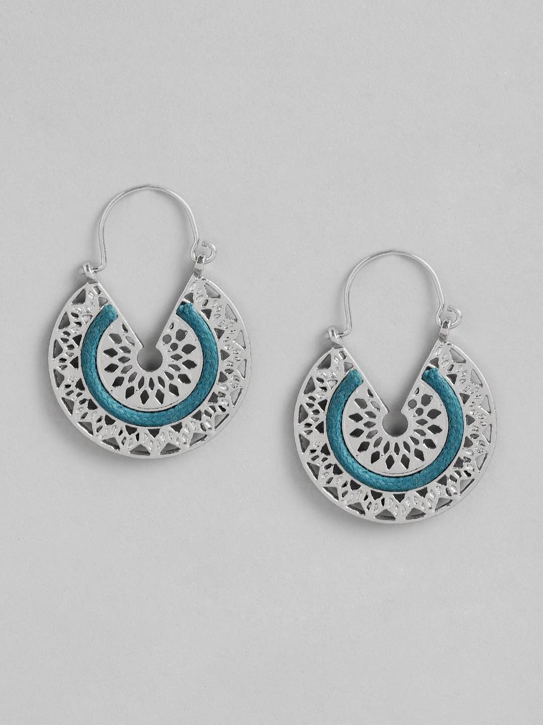 

RICHEERA Silver-Toned & Blue Circular Drop Earrings