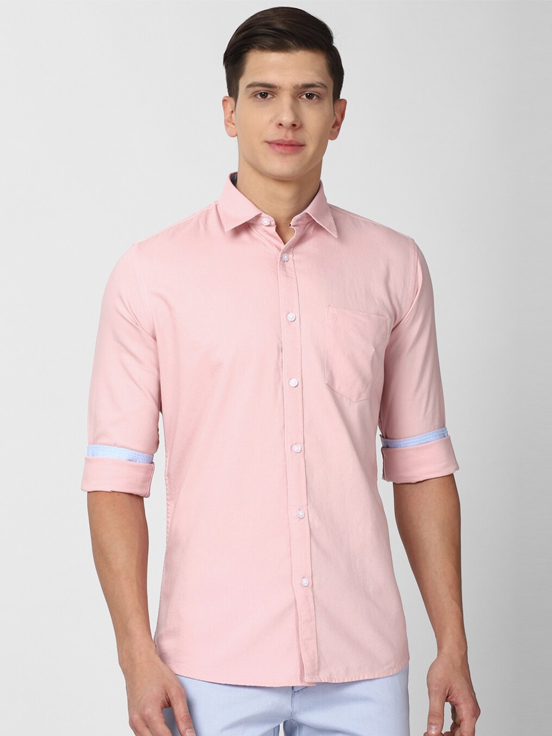 

Van Heusen Sport Men Pink Pure Cotton Solid Slim Fit Casual Shirt